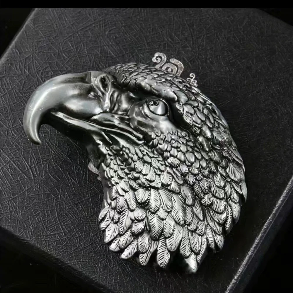 Eagle head belt buckle